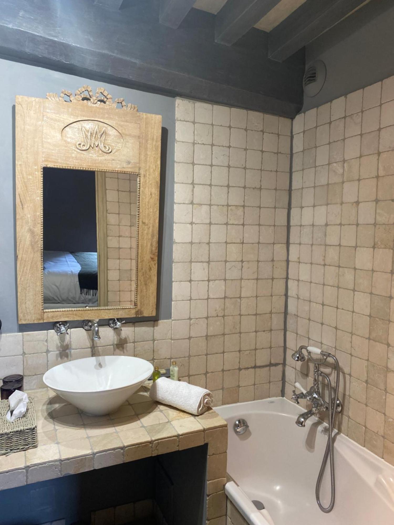 Hotel De La Tour Châtillon-sur-Chalaronne Eksteriør bilde