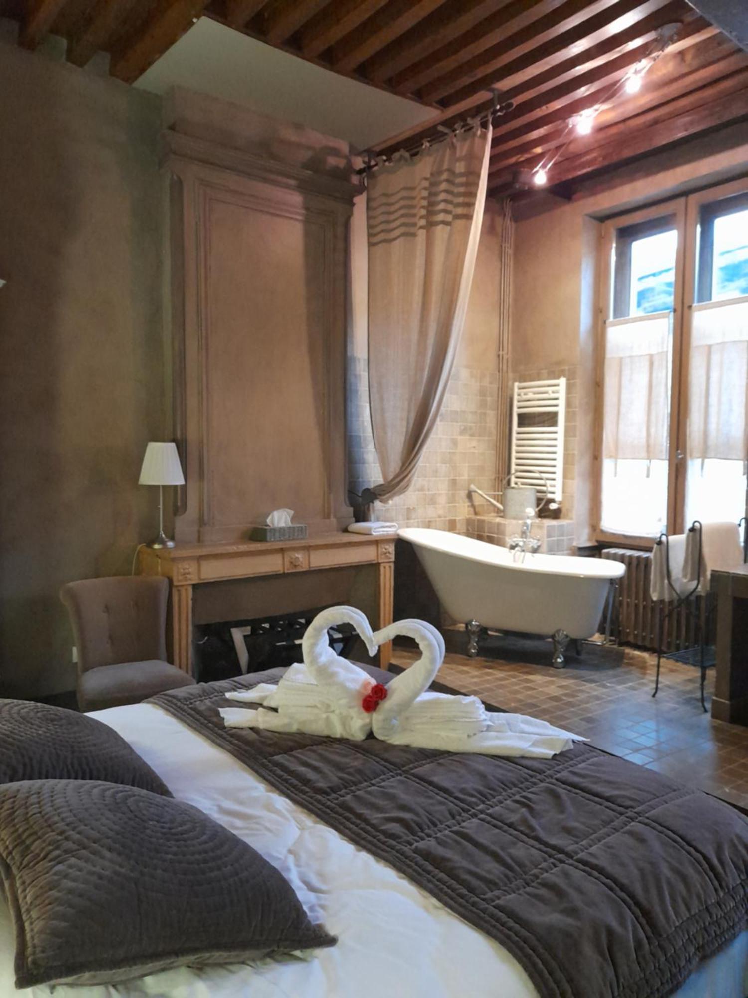 Hotel De La Tour Châtillon-sur-Chalaronne Eksteriør bilde
