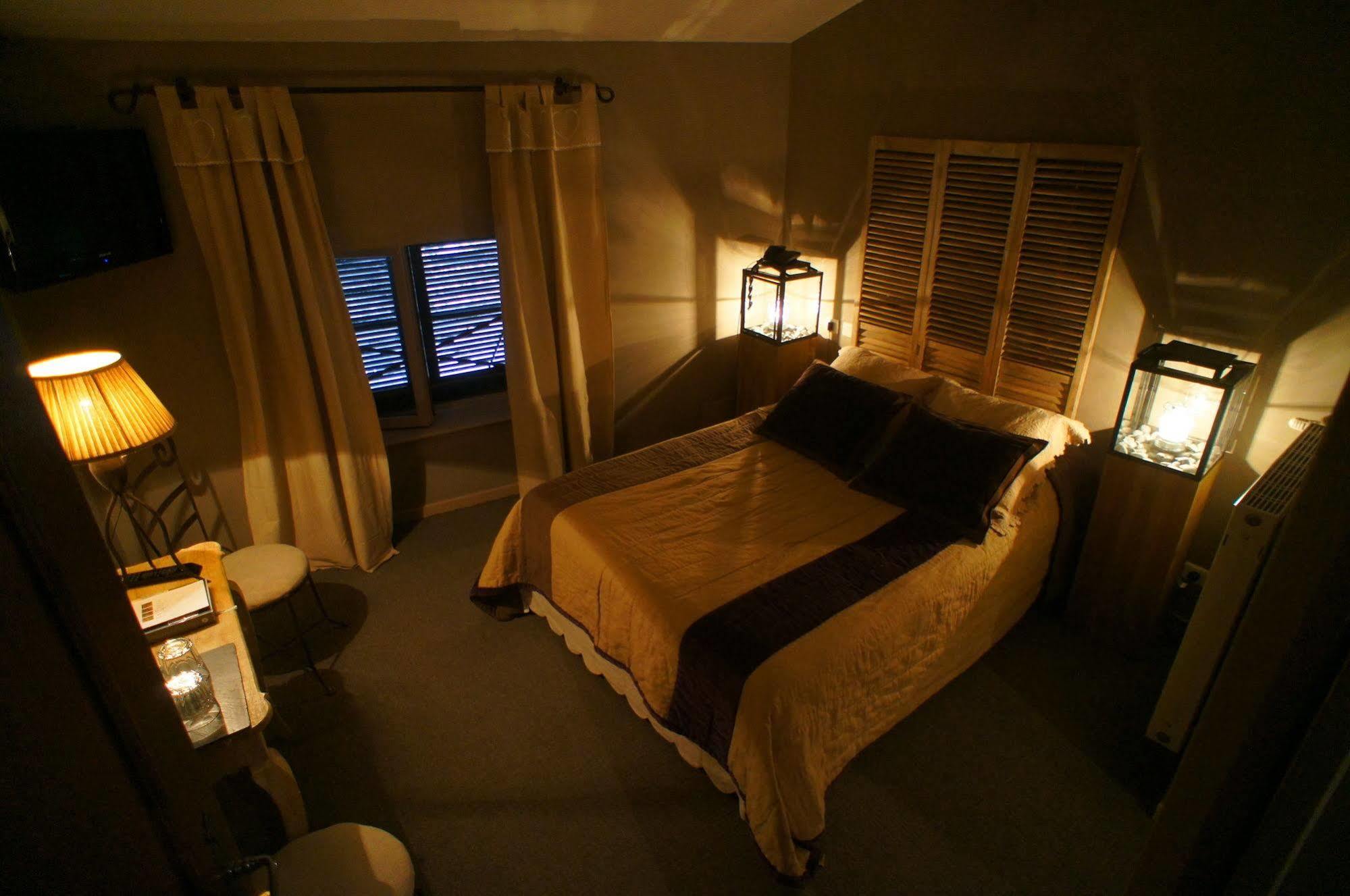 Hotel De La Tour Châtillon-sur-Chalaronne Eksteriør bilde